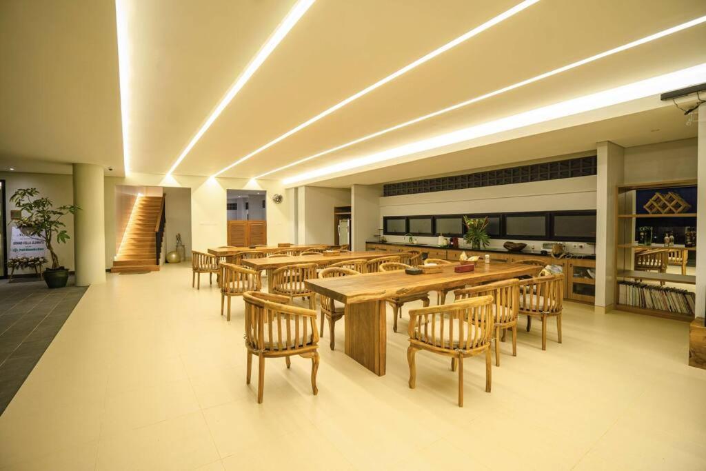 Grand Villa Uluwatu ウンガサン エクステリア 写真