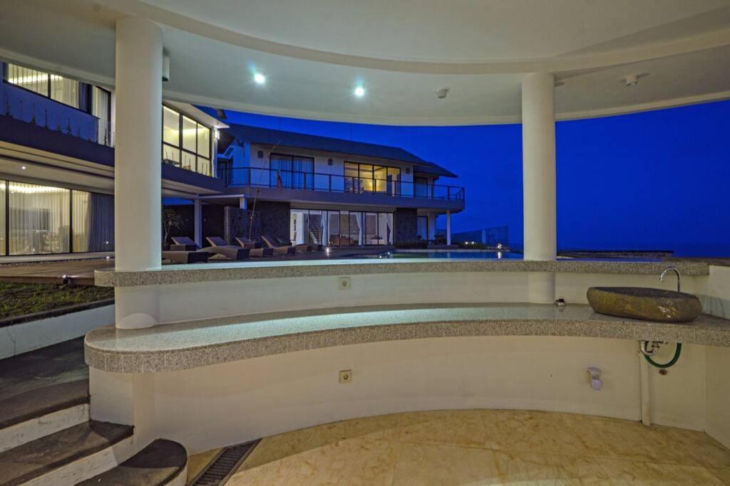 Grand Villa Uluwatu ウンガサン エクステリア 写真